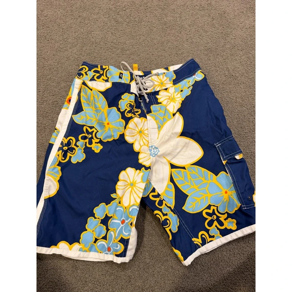 Abercrombie & Fitch Mens 34 Board Shorts Navy Blue Floral Tropical Cargo Pocket